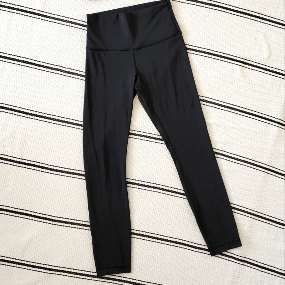 Wunder Under 23" Inseam Luxtreme - Sz 4